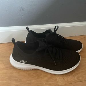 Black Skechers